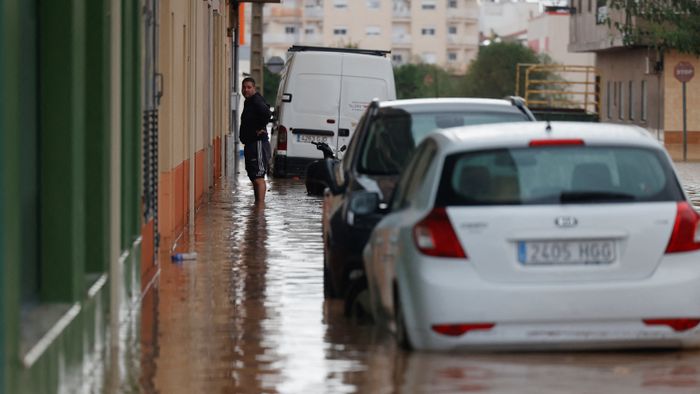 Valencia region in the highest red alert for extreme rainfalls