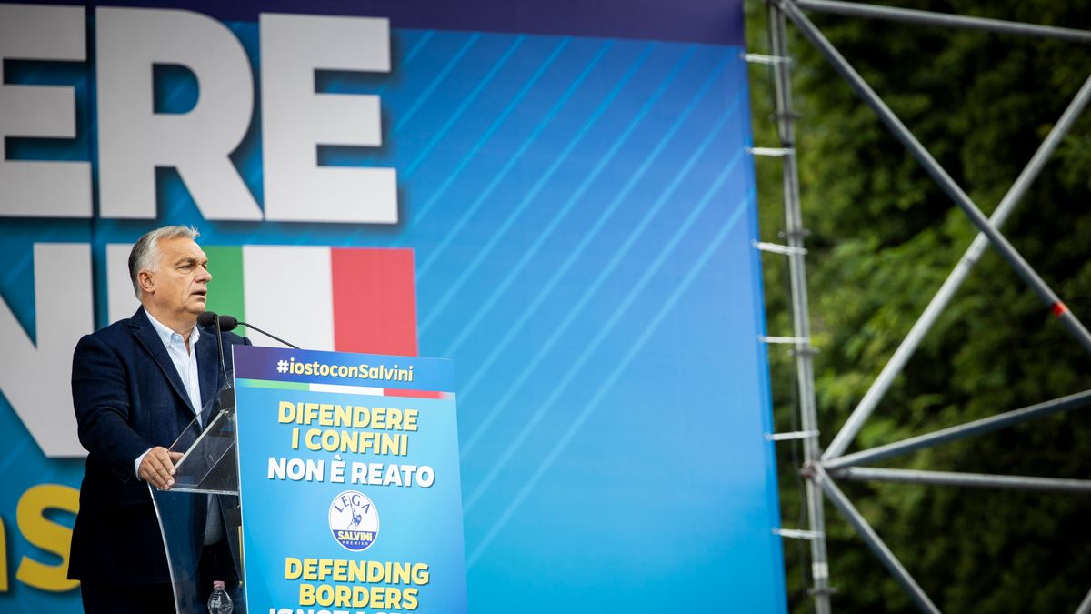 Orbán Viktor: Azért büntetnek bennünket, mert védjük Európát + videó