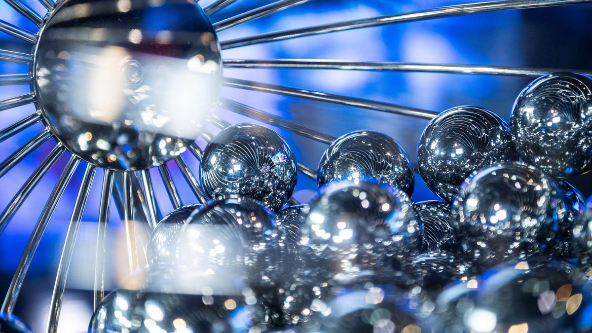 Winner Receives Hungary's Biggest Ever Lottery Payout