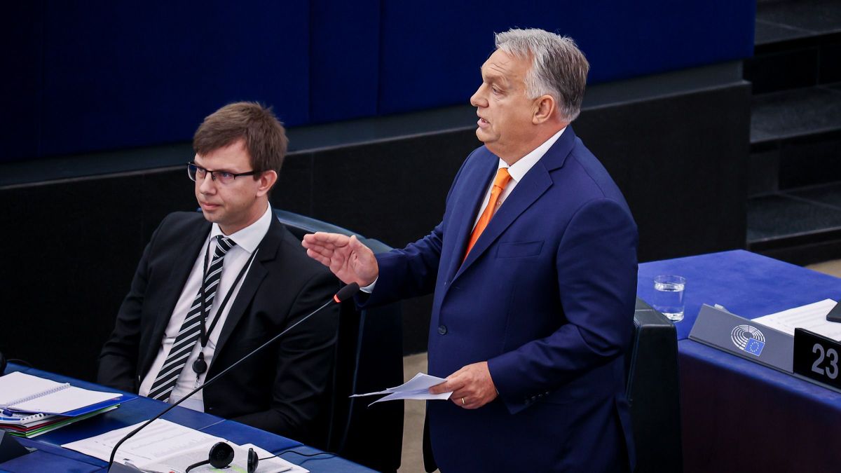 Orbán Viktor miniszterelnök az Európai Parlamentben