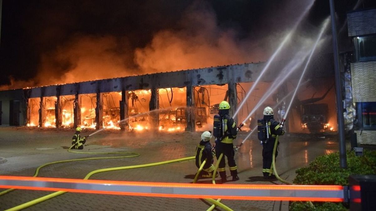 Leégett a tűzoltóság, mert kispórolták a tűzjelzőt