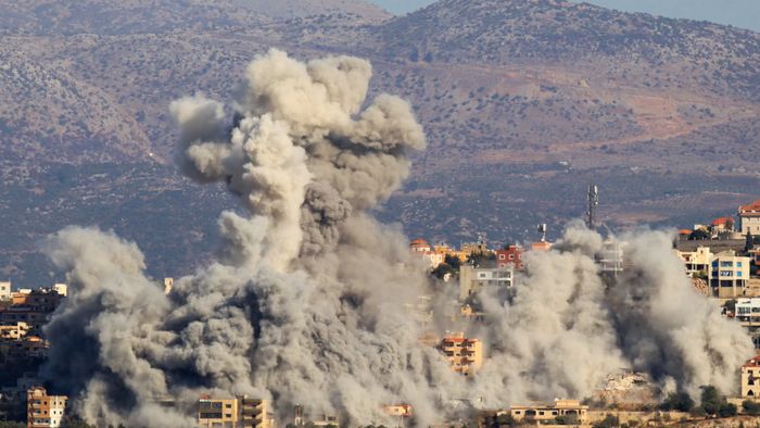 Smoke billows during an Israeli airstrike on the the southern Lebanese village of Khiam near the border with Israel on October 3, 2024. (Photo by AFP)