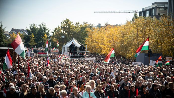 Miniszterelnöki Sajtóiroda / Benko Vivien Cher