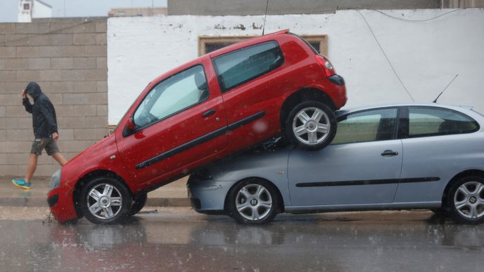 Valencia region in the highest red alert for extreme rainfalls