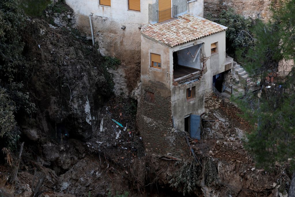 A picture taken on October 30, 2024 shows a damaged house following floods in Letur, southwest of Valencia, eastern Spain. Floods triggered by torrential rains in Spain's eastern Valencia region has left at least 70 people dead, rescue services said on October 30. (Photo by OSCAR DEL POZO / AFP)