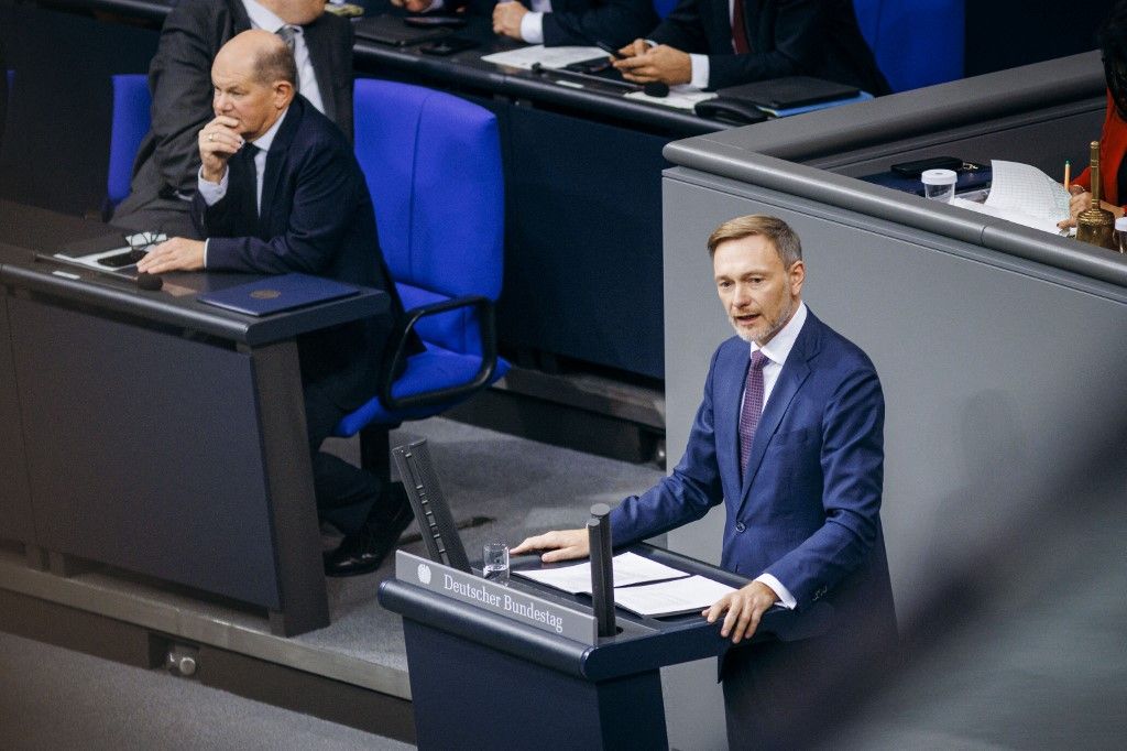 Christian Lindner volt német pénzügyminiszter a Bundestagban tartott kormányinfón, Berlinben, 2024. november 13-án