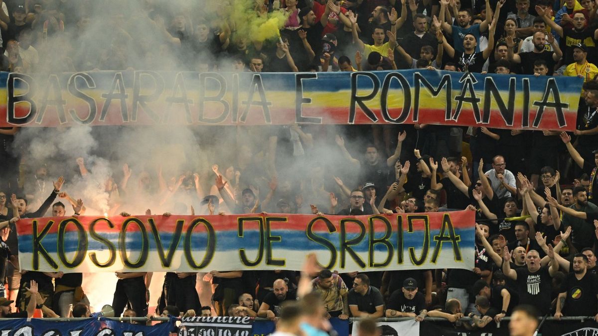 Megint balhéztak a románok – félbeszakadt a Koszovó elleni meccs