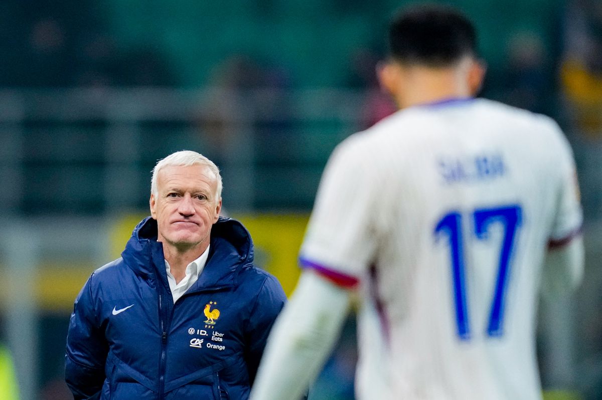 Olaszország Franciaország Didier Deschamps Didier Deschamps head coach of France looks on at the end of the UEFA Nations League 2024/25 League A Group 2 match between Italy and France at Stadio Giuseppe Meazza on November 17, 2024 in Milan, Italy. (Photo by Giuseppe Maffia/NurPhoto) (Photo by Giuseppe Maffia / NurPhoto / NurPhoto via AFP)