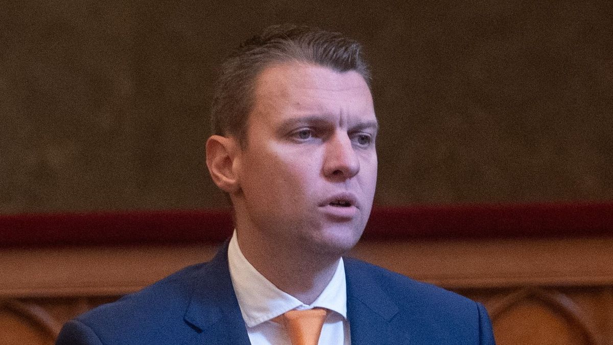 Menczer Tamás a baloldalnak: Önök nagy bajban vannak! + videó