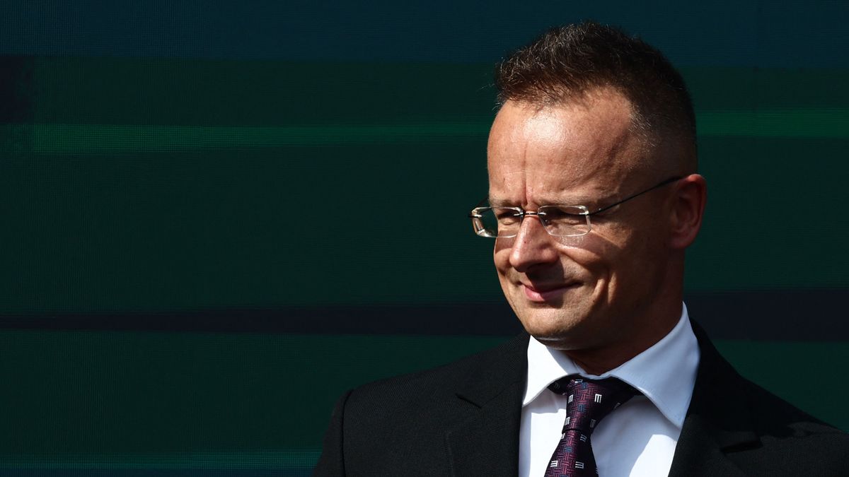 Trump győzelme a béke reményét hozta el – Szijjártó szerint az eszkalációt meg kell állítani