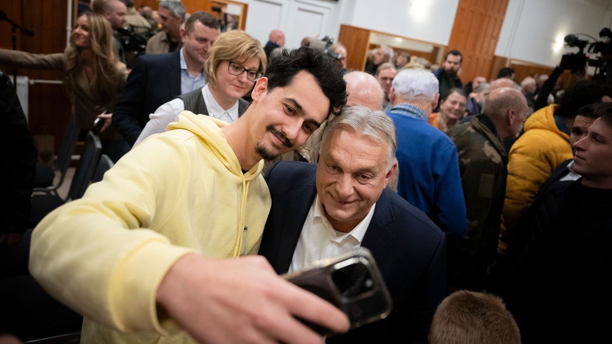 Orbán Viktor nagy meglepetést okozott, amikor váratlan helyen bukkant fel
