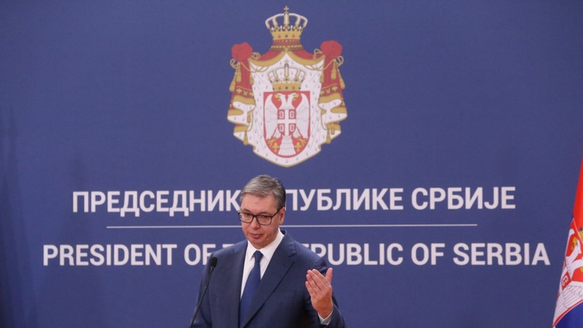 Magyarország szomszédjában összehívták a katonai vezetőket, erős üzenetet küldött az elnök