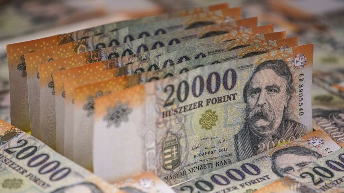 Költségvetés: fenntartható az adósságfinanszírozás