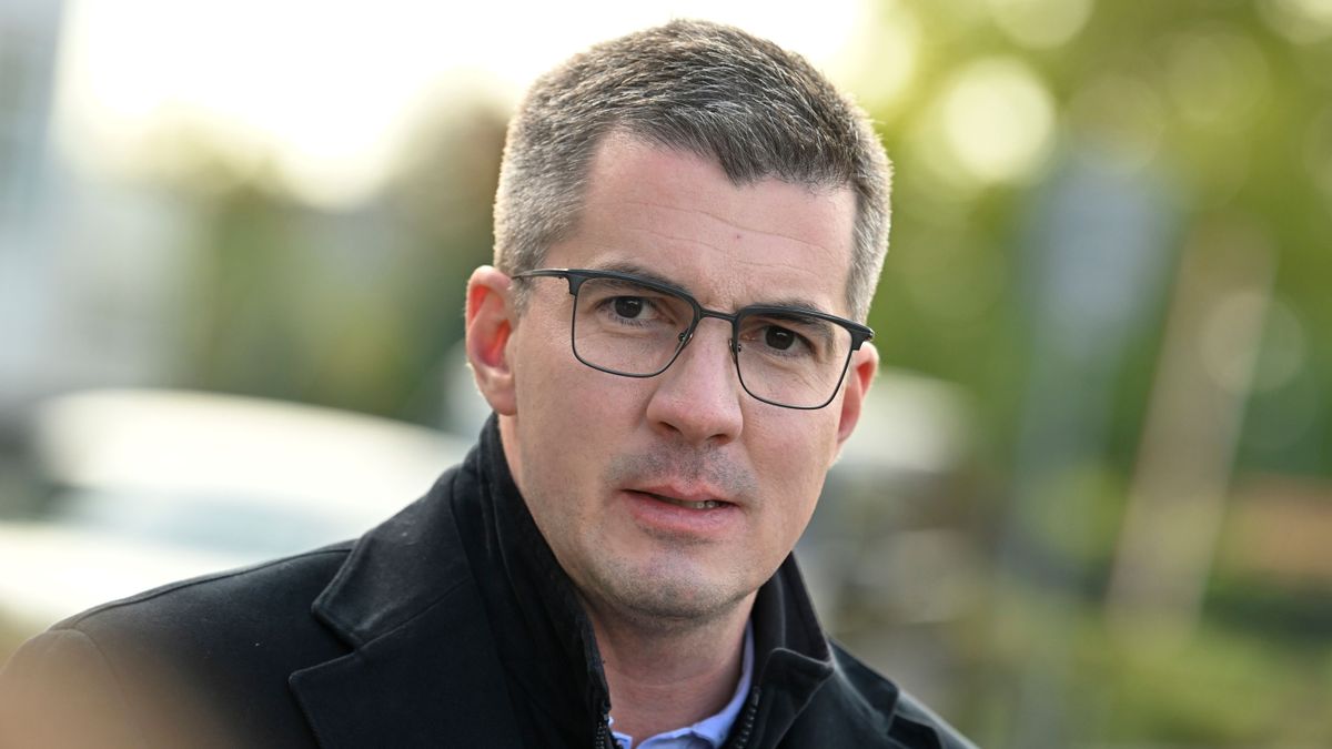 Kocsis Máté: Új irány a Fidesz-frakció Facebook-oldalán