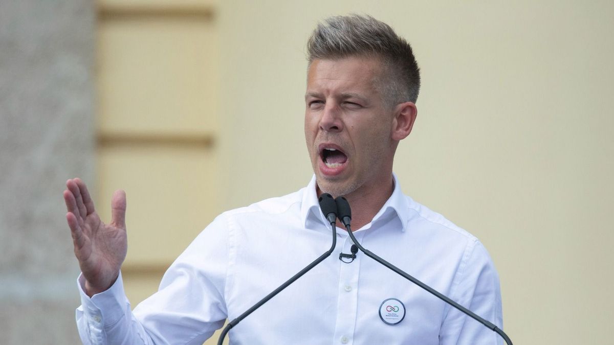 Magyar Péter kozmetikázhatta a Kossuth téri tüntetés kiadásait