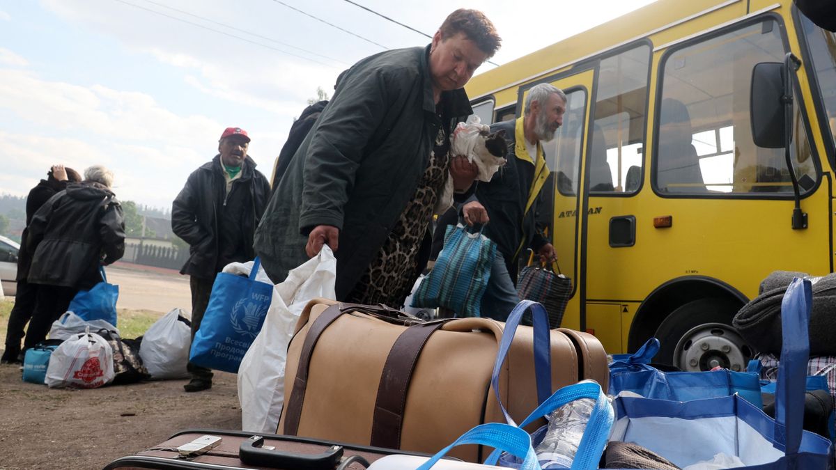Hazatérnek vagy elvesznek? Ukrajna népessége az összeomlás szélén