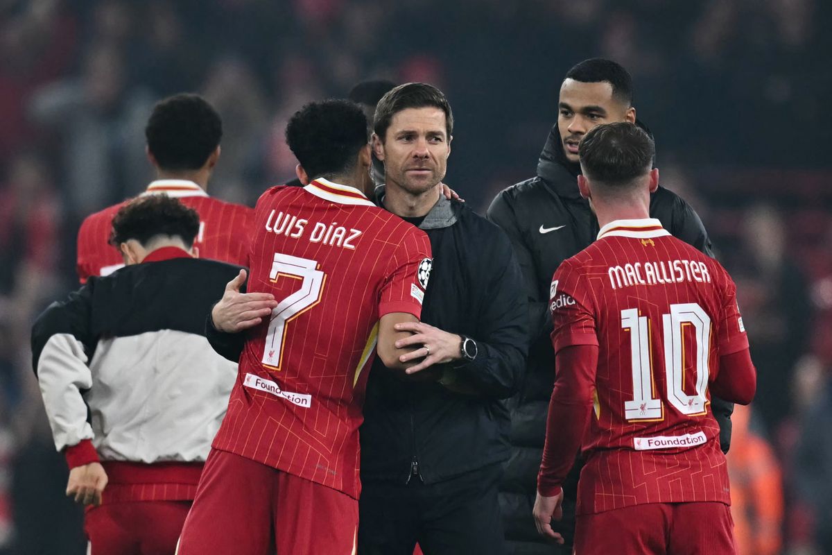 Xabi Alonso közkedvelt figura Liverpoolban