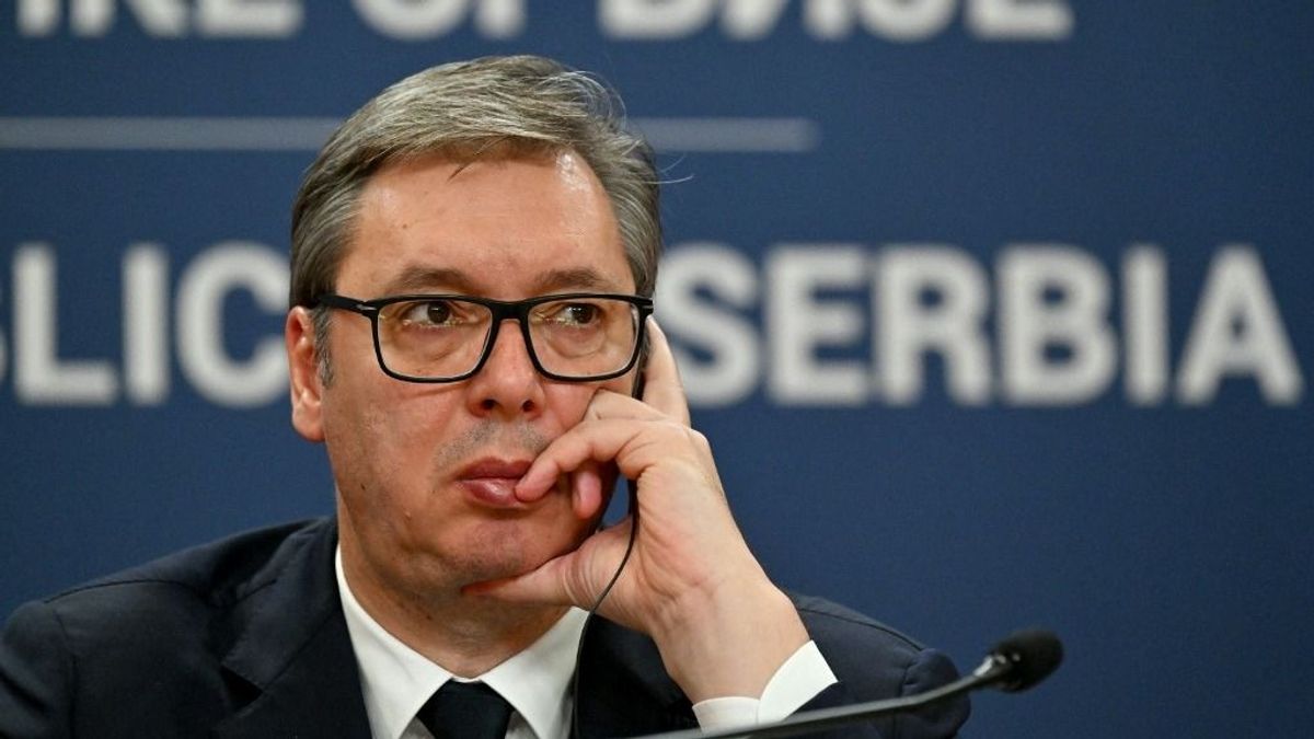 Vucsics: A politikai, de előtte még a büntetőjogi felelőst is megkeressük az újvidéki tragédiáért