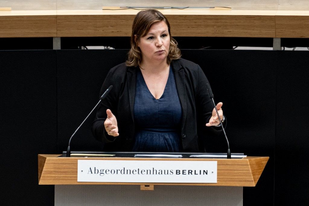 Antje Kapek (Alliance 90/The Greens), a Képviselőház tagja a berlini képviselőházban