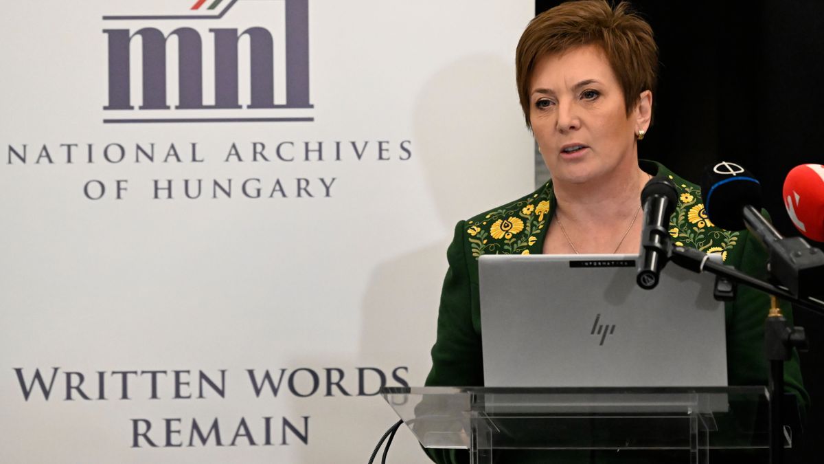 Závogyán Magdolna: Arra kell nevelni a fiataljainkat, hogy a háború borzalmait nem lehetséges relativizálni
