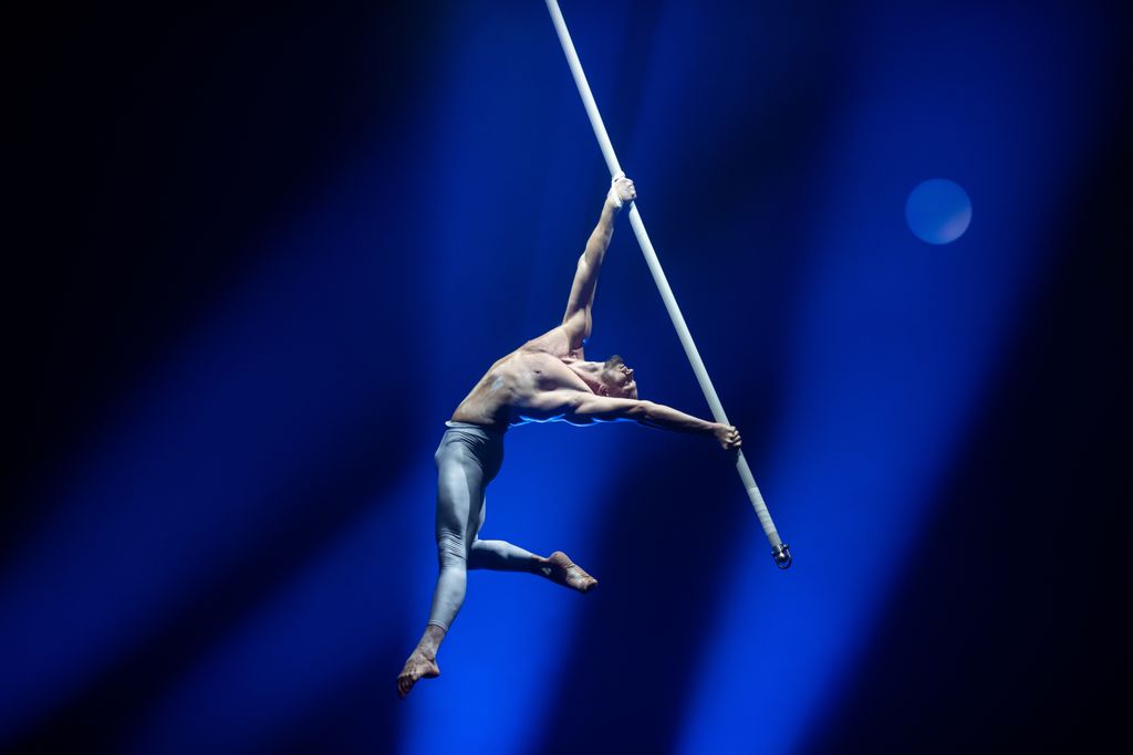 20240708 Budapest, a párizsi ötkarikás játékokon szereplő olimpikonok eskütételének műsora