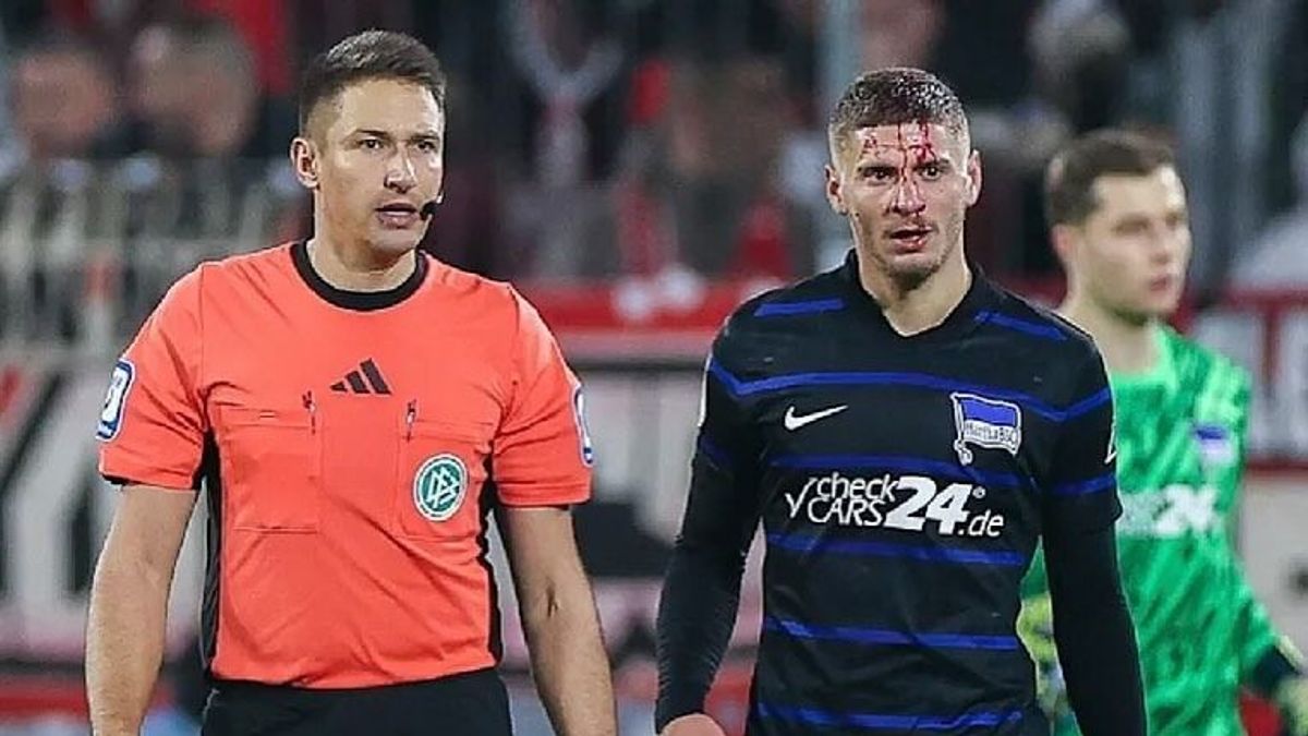 Ömlött a vér Dárdai Márton fejéből, de nagyot küzdött a Hertha kupameccsén