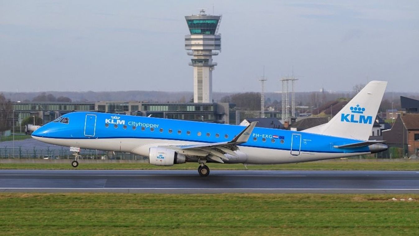 A KLM légitársaság egyik repülőgépe (Illusztráció, forrás: NurPhoto via AFP)