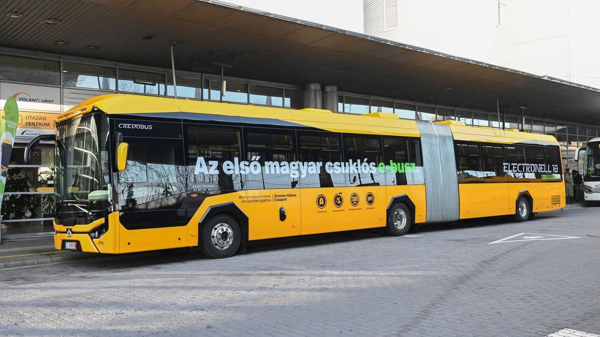 Világrekorder elektromos buszt gyártanak Magyarországon