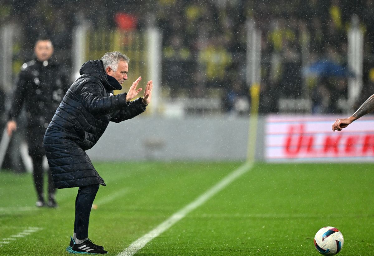 Fenerbahce v RAMS Basaksehir - Turkish Super Lig