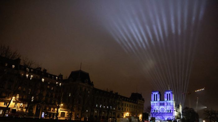 A párizsi Notre-Dame katedrális az újranyitás előtt