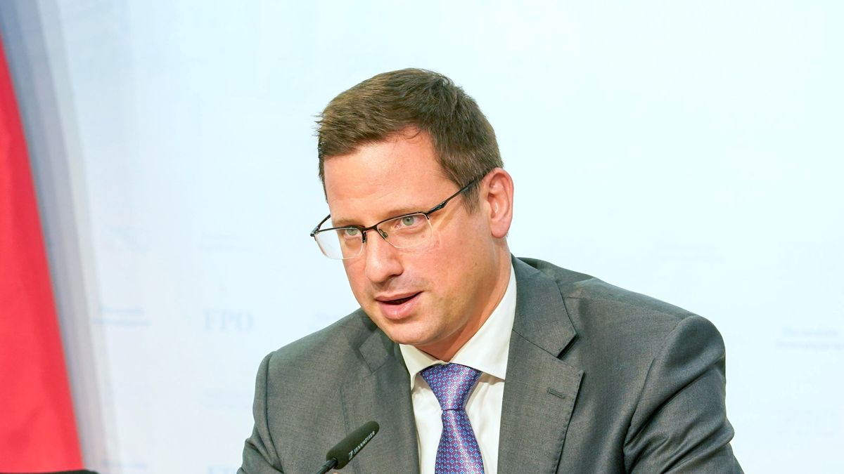 PM Office Chief: Opposition Is in Deepest Moral Crisis Only 18 Months Before Elections
