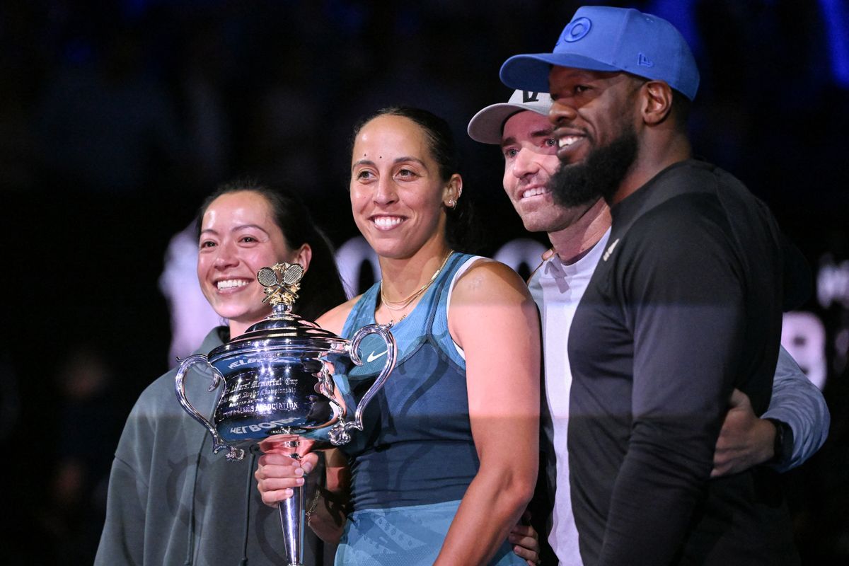 Madison Keys Bjorn Fratangelo edző fréj Daphne Akhurst Memorial Cup Arina Szabalenka női döntő Australian Open tenisz tournament in Melbourne on January 25, 2025. (Photo by WILLIAM WEST / AFP) / -- IMAGE R