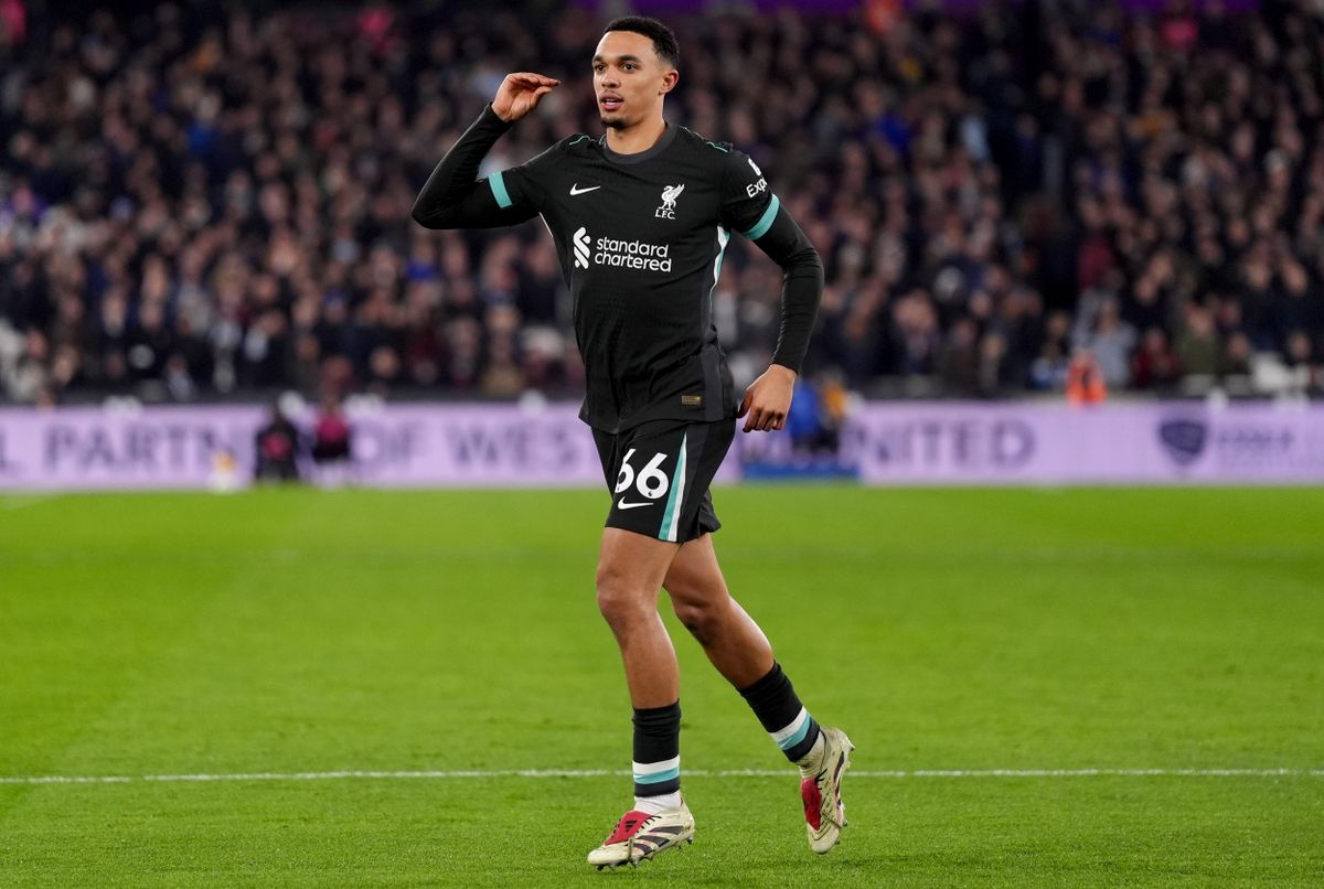 West Ham United v Liverpool - Premier League - London Stadium