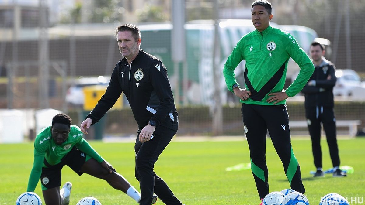 Robbie Keane is beszáll az edzésekbe