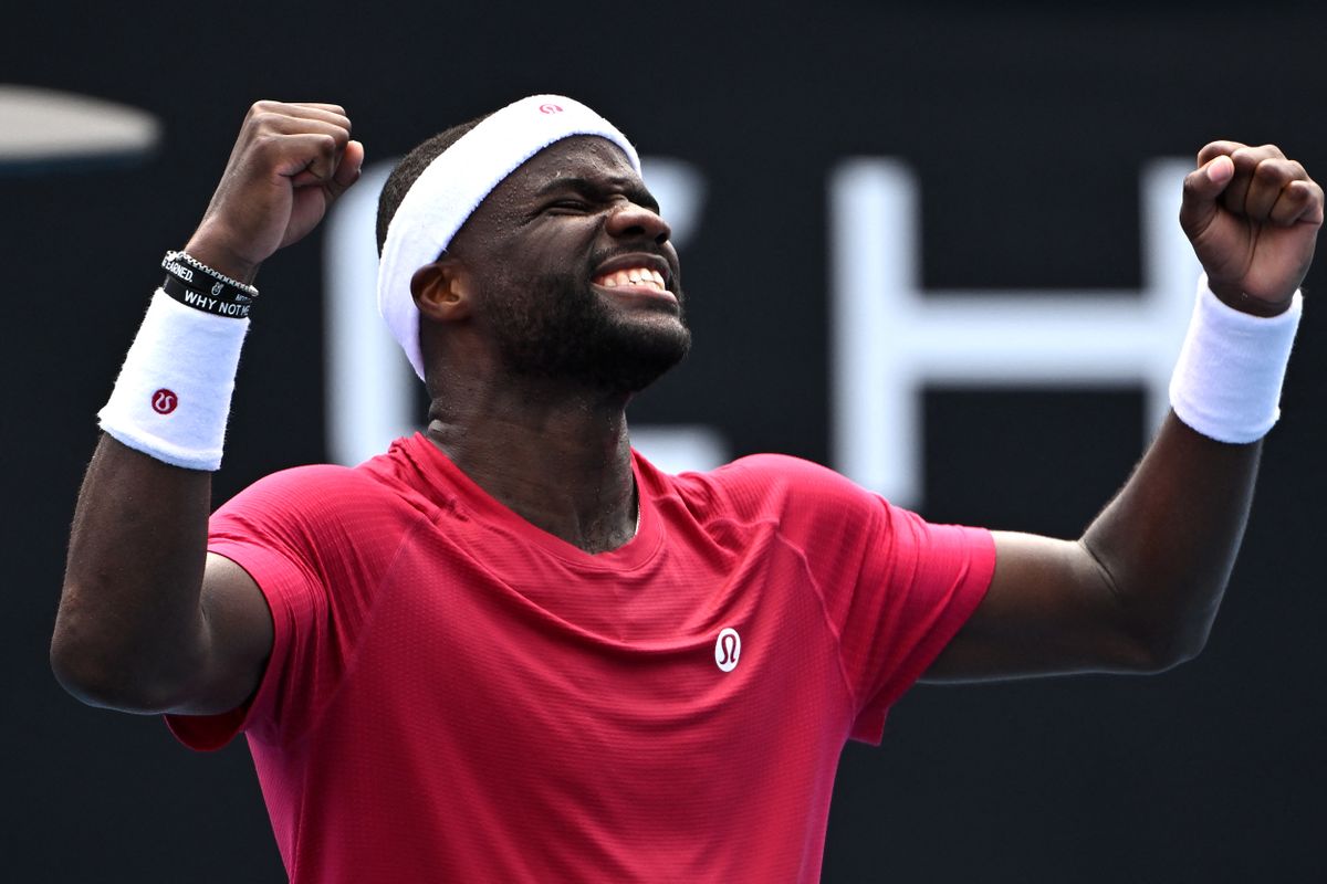 USA's Frances Tiafoe celebrates victory over France Arther Rinderknech Marozsán Fábián tenisz Australian Open tennis tournament in Melbourne on January 13, 2025. (Photo by Yuichi YAMAZAKI / AFP) / -- IMAGE RESTRICTED TO EDITORIAL USE - STRICTLY NO COMMERCIAL USE --