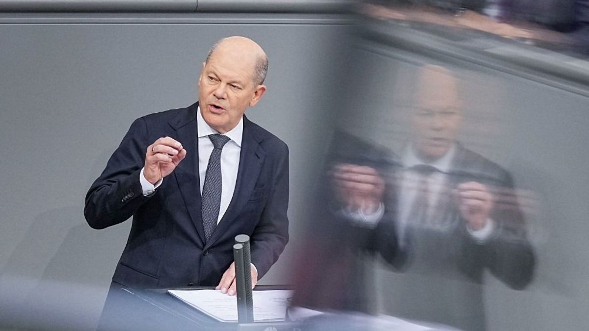 A migránsok mellett állt ki a német kancellár