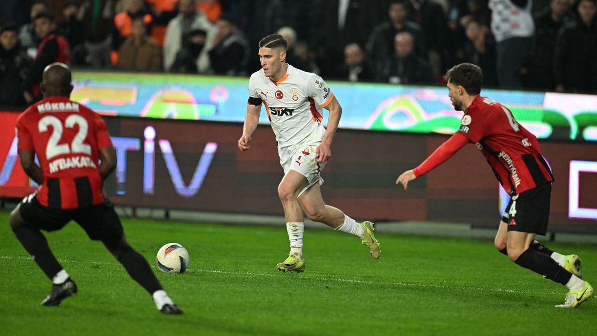 Sallai Roland nagy pofont kapott a törökök szerint, nem számítanak rá az Európa-ligában