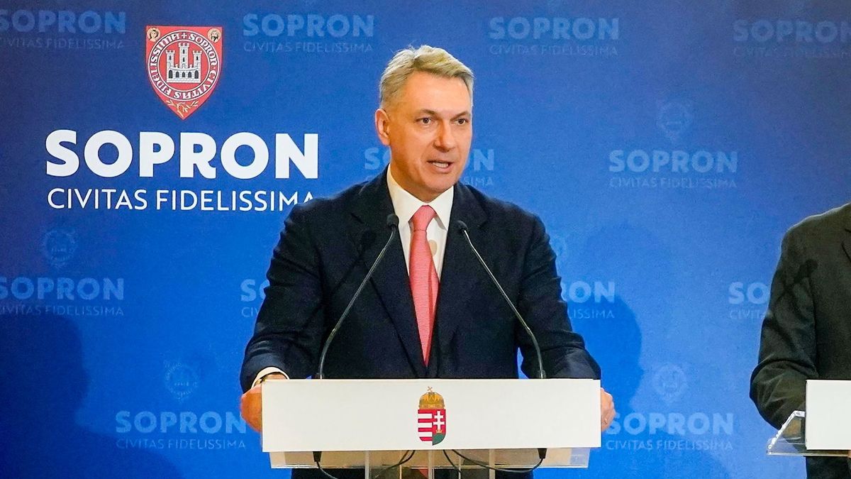 Ezt kérte a leghűségesebb város Lázár Jánostól