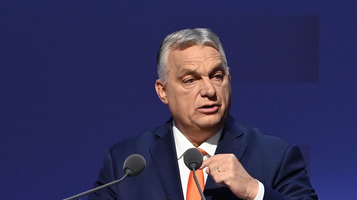 Orbán Viktor is a legendás zenész születésnapját ünnepli