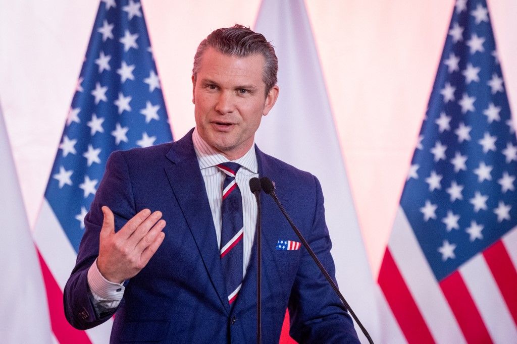 US Defence Secretary Pete Hegseth visits Poland