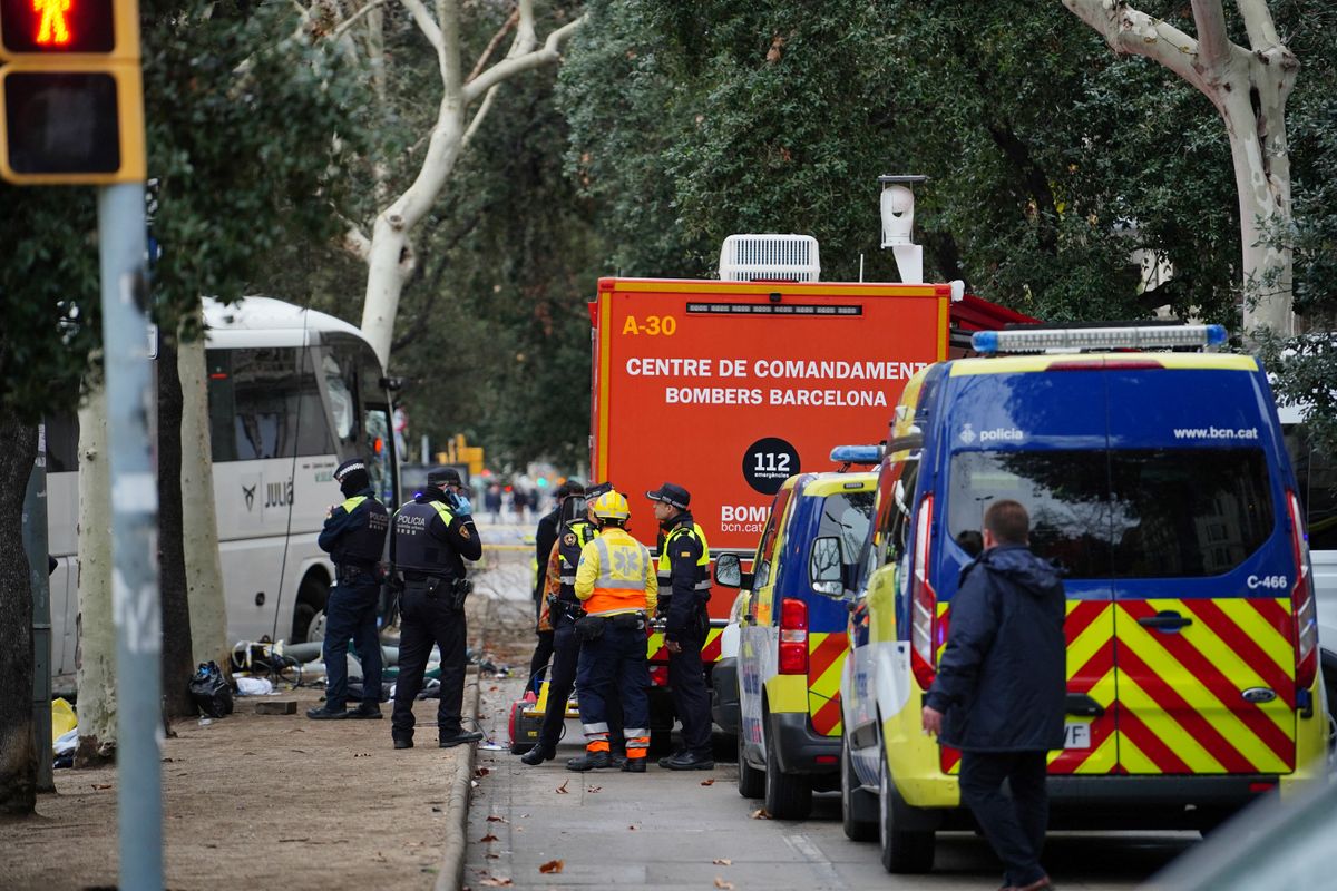 Barcelonai buszbaleset: sokan megsérültek