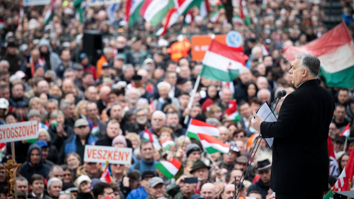 Orbán Viktor: Uniót, de Ukrajna nélkül