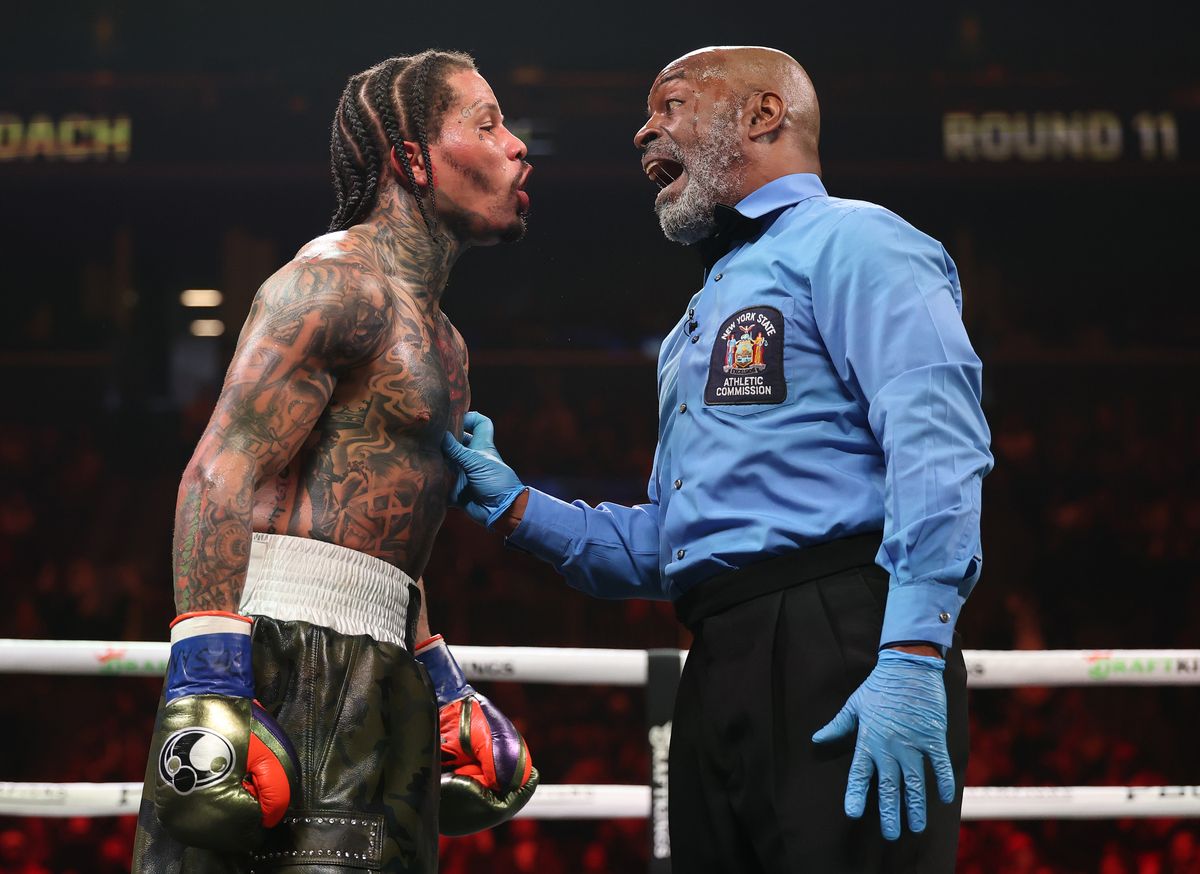 NEW YORK, NEW YORK - MARCH 01:  Gervonta Davis is warned by referee Steve Willis for a low blow to Lamont Roach Jr. during their bout for Davis' WBA lightweight title at Barclays Center on March 01, 2025 in New York City. (Photo by Al Bello/Getty Images)