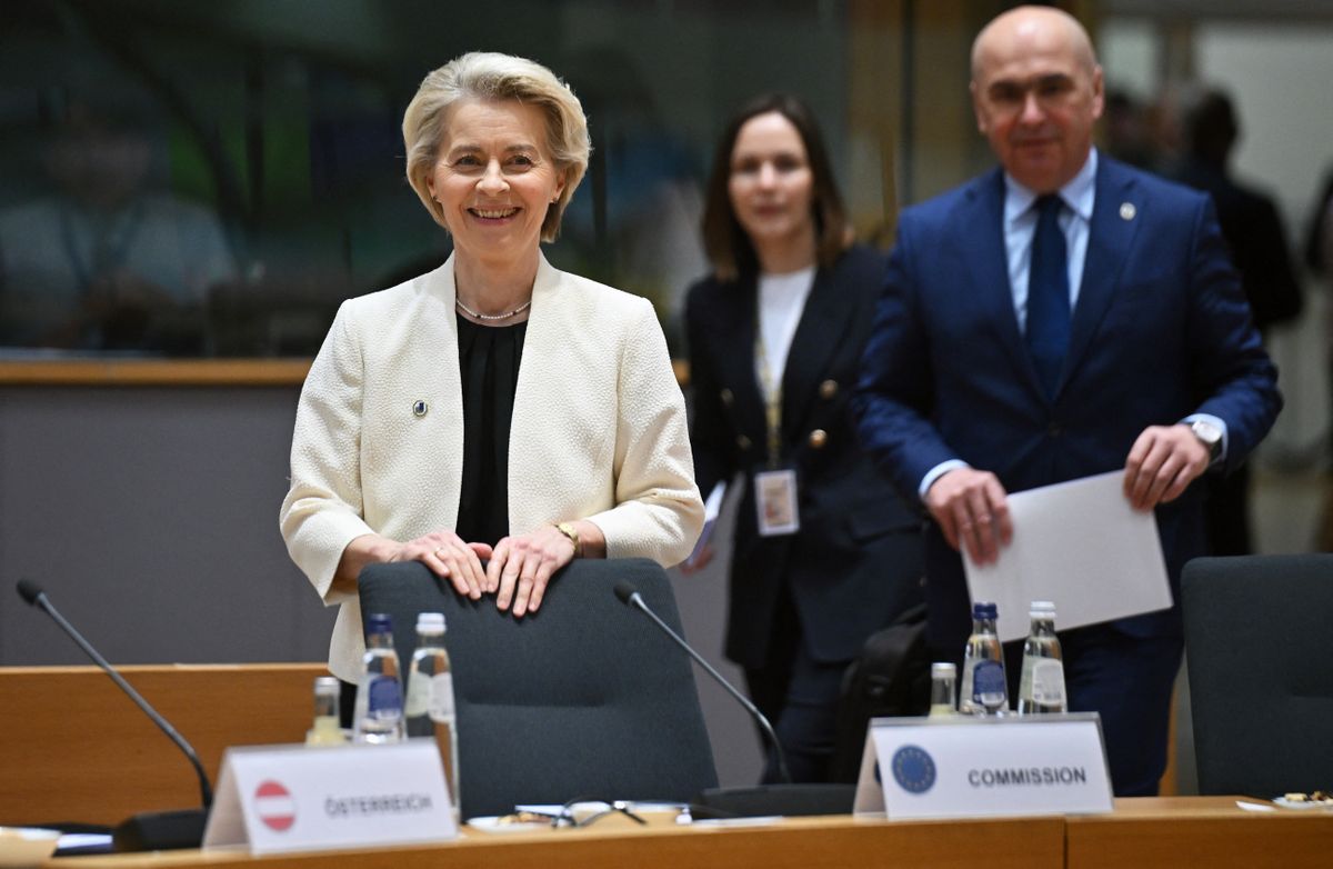 Ursula von der Leyen terveit kritizálta Charles Michel (Fotó: AFP)