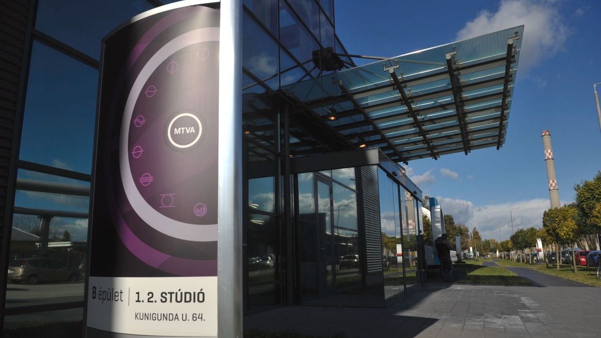 Megszólalt a katasztrófavédelem, miután kigyulladt a közmédia Kunigunda úti épülete
