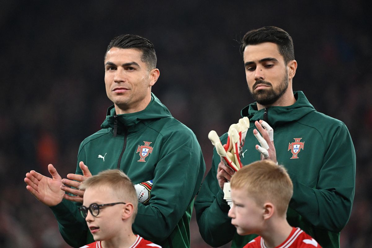 Cristiano Ronaldo mellett Diogo Costa kapus, aki Dánie ellen a frászt hozta a 217. válogatott meccsét portugál legendára