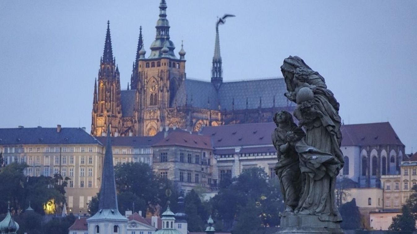 Prága, Csehország fővárosa télen egy felhős napon