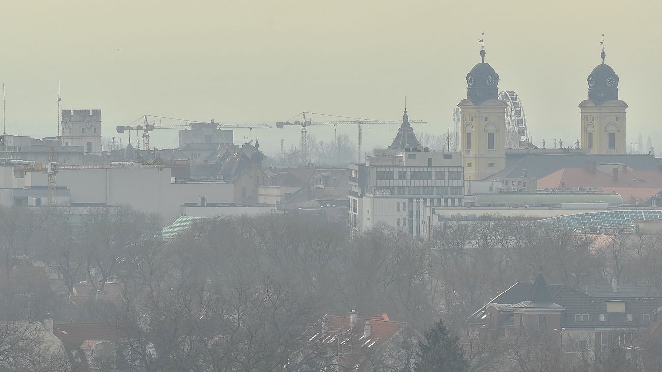 Szálló por hazánkban (Fotó: MTI/Czeglédi Zsolt)