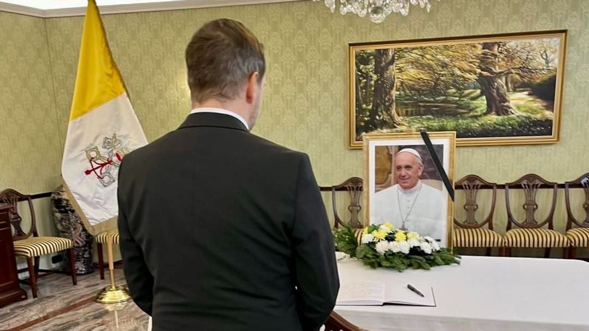 Ferenc pápától búcsúzott az államtitkár