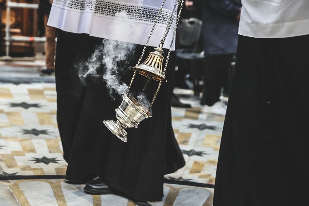 Húsvéti szent mise az esztergomi Bazilikában. A misét Erdő Péter biboros celebrálta.